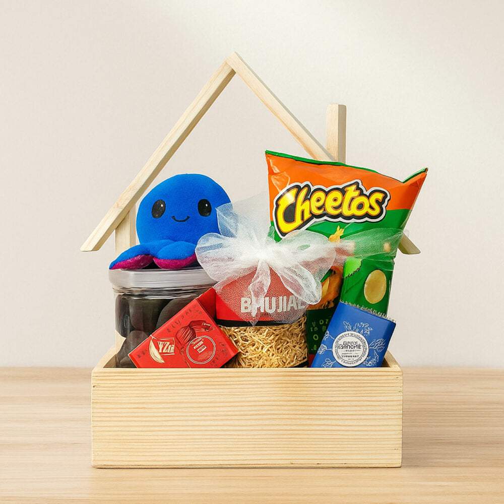 Hut Wall Basket - Style Home Decor Wall Hanging - Basket For Gifting on Birthday / Wedding / Anniversary / Family / Friends / Rakhi | Premium Gift Hamper
