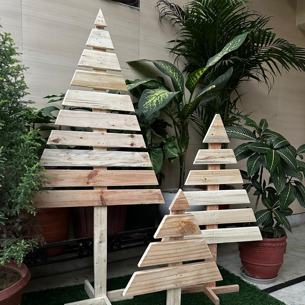 Christmas Tree 6-Tier – Stylish Wooden Xmas Decor - Image 5